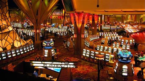 mohegan sun online casino reviews|reviews of mohegan sun casino.